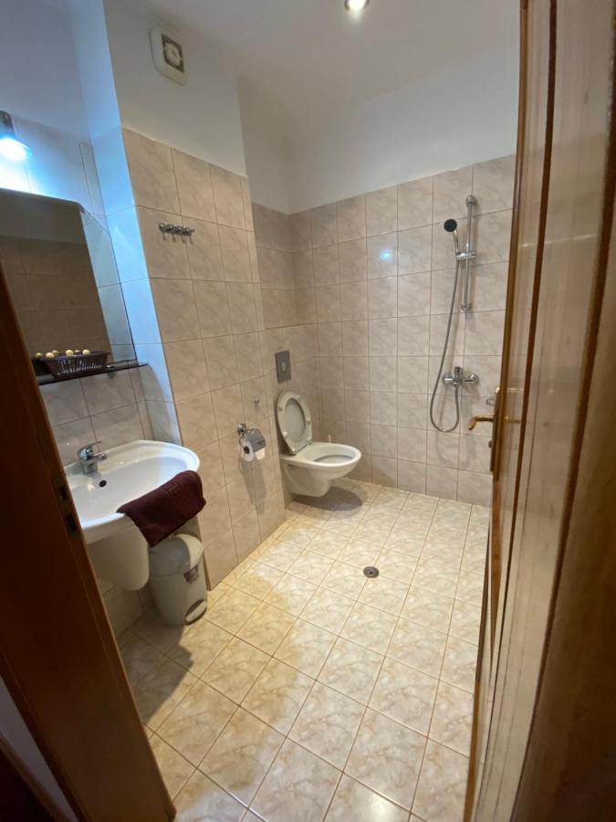 Family Hotel The Golden Fish Созополь Екстер'єр фото