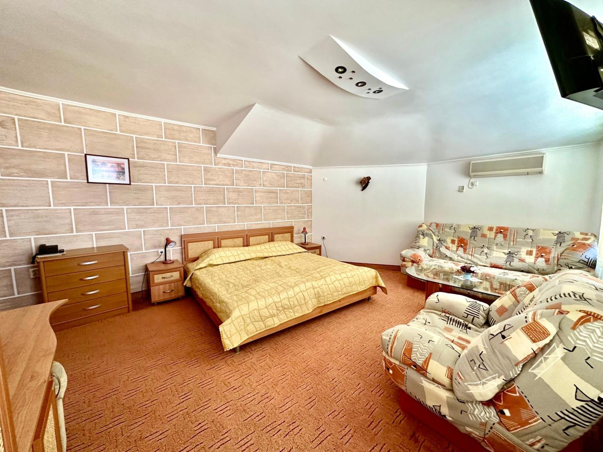 Family Hotel The Golden Fish Созополь Екстер'єр фото